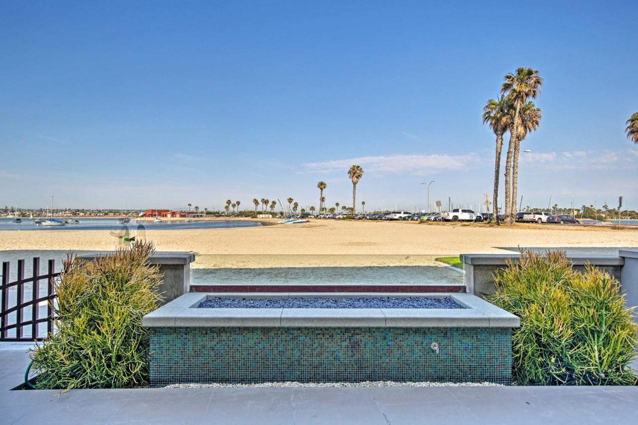 Bayfront San Diego Getaway On Boardwalk With Hot Tub Екстериор снимка